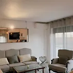 Holiday home Padel Casa E Estudio-vitorino De Piaes