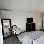 Padel Casa E Estudio-vitorino De Piaes * Vitorino dos Piaes