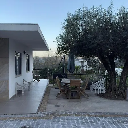 Padel Casa E Estúdio-vitorino De Piães