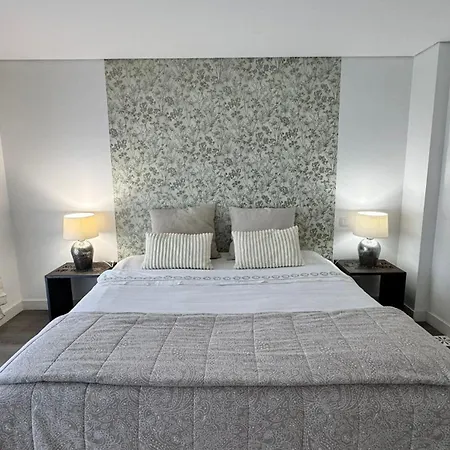 Padel Casa E Estudio-vitorino De Piaes Semesterbostad