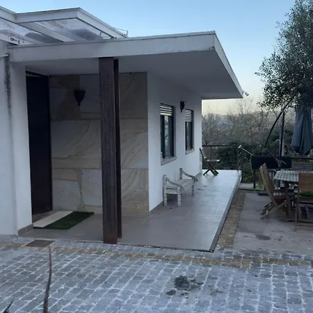 Padel Quartos' Casa E Estudio-vitorino De Piaes *