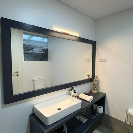 Holiday home Padel Casa E Estudio-vitorino De Piaes *