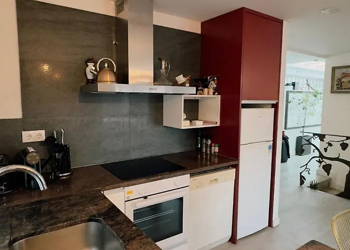 Padel Casa E Estudio-vitorino De Piaes Holiday home *