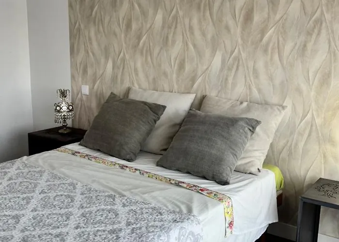 Padel Casa E Estudio-vitorino De Piaes Holiday home *